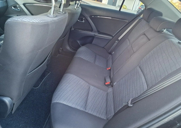 Toyota Avensis cena 31990 przebieg: 137158, rok produkcji 2010 z Skarszewy małe 407